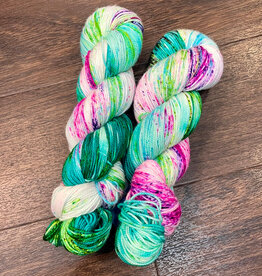 Laughing Cat Fibers Dwelf Cat by Laughing Cat Fibers