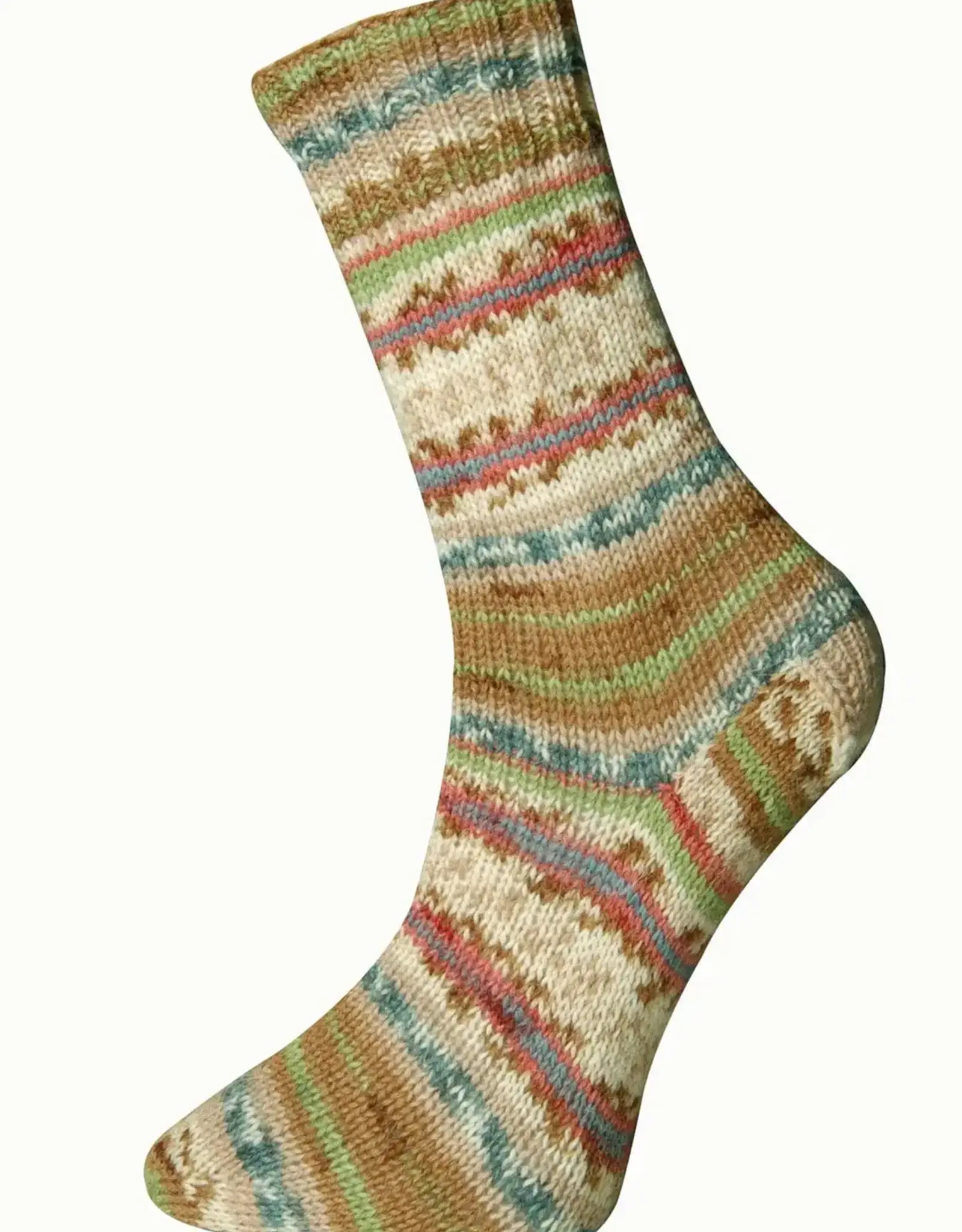 Universal Yarn Saunter by Universal Yarns