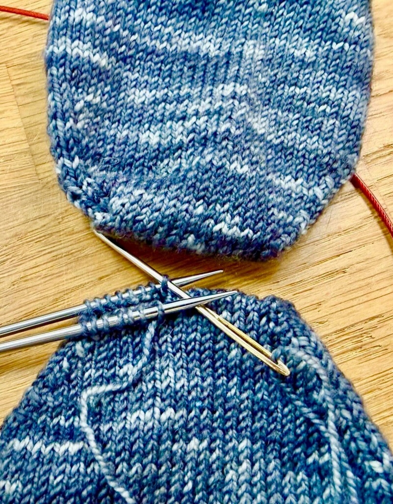 Kitchener Stitch (a.k.a. How to Resolve Commitment Issues) - Saturday, August 1, 1:30-3:30pm