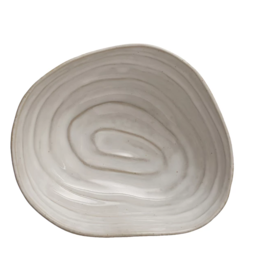 7-1/4"L x 6-1/2"W x 2-3/4"H Stoneware Shell Bowl Large