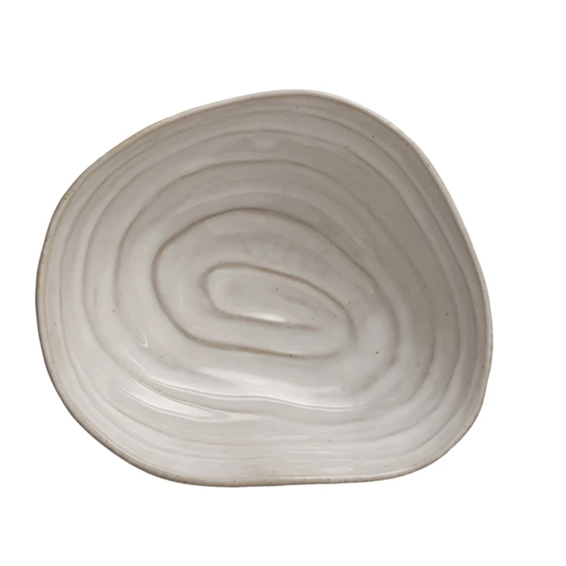 7-1/4"L x 6-1/2"W x 2-3/4"H Stoneware Shell Bowl Large