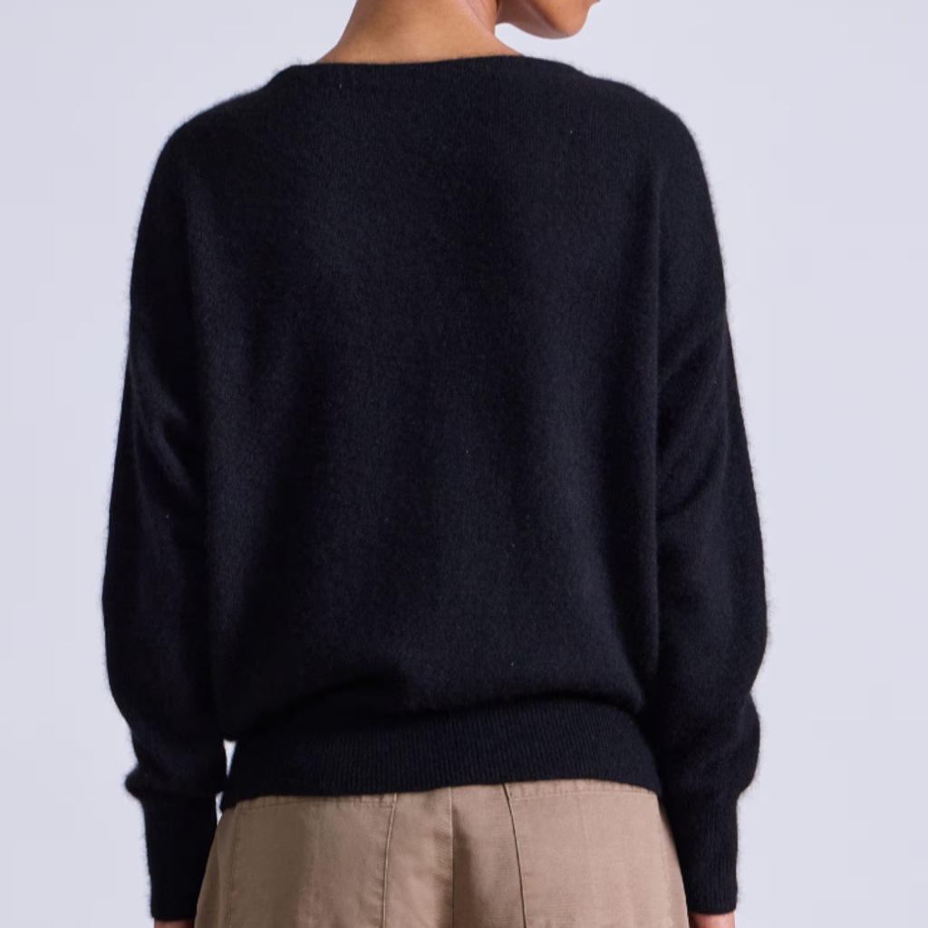 APIECE APART SOFTEST SILK CASHMERE V-NECK