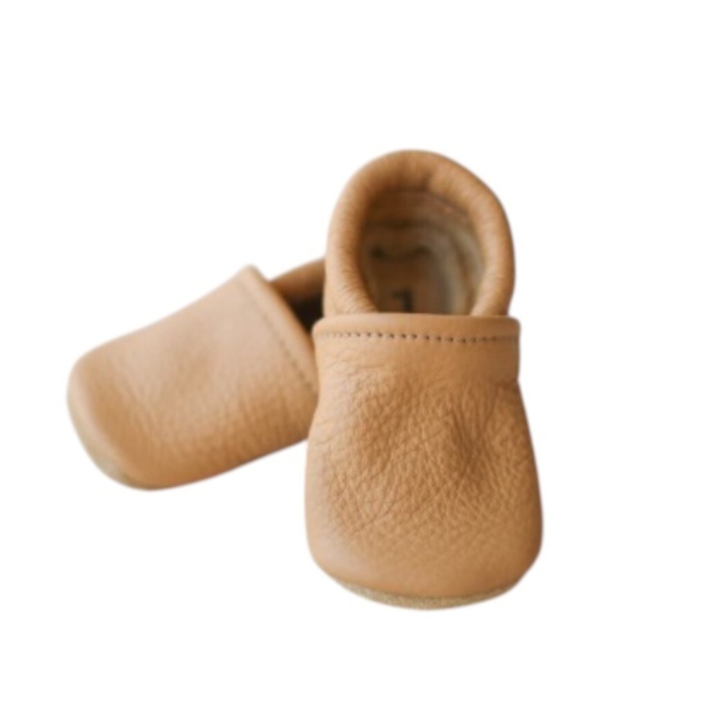 SUN & LACE Baby Moccs Walnut