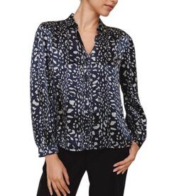 SHIRRED SHOULDER BUTTON DOWN ANIMAL PRINT