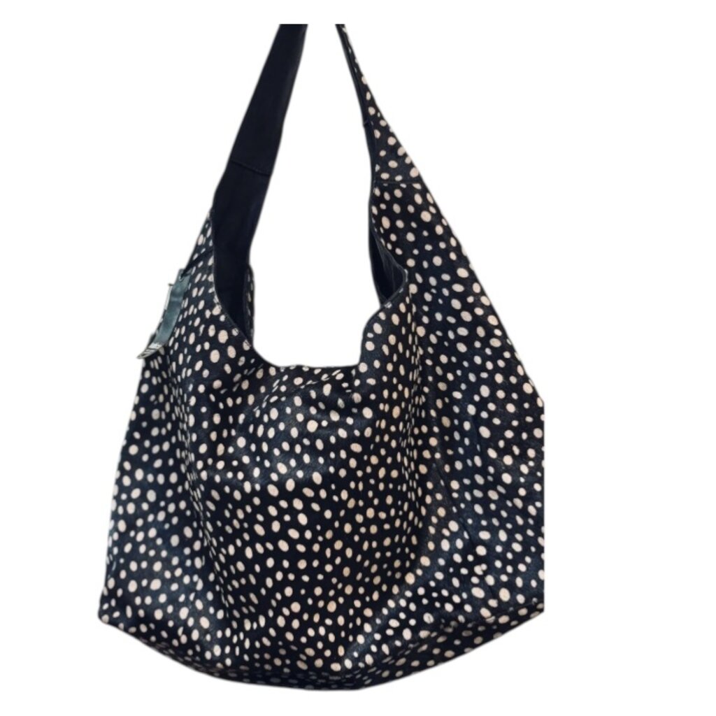 LINDSEY HAIR ON TOTE BAG