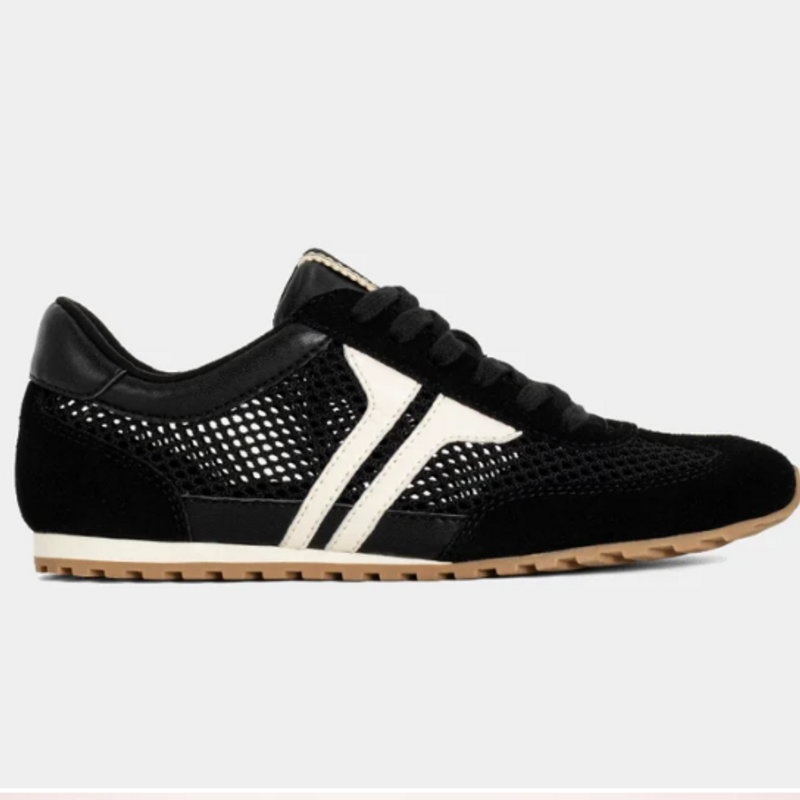 BLACK MESH TENNIS SHOE AS SIZED