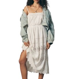 The Great The Rosette Crochet Dress