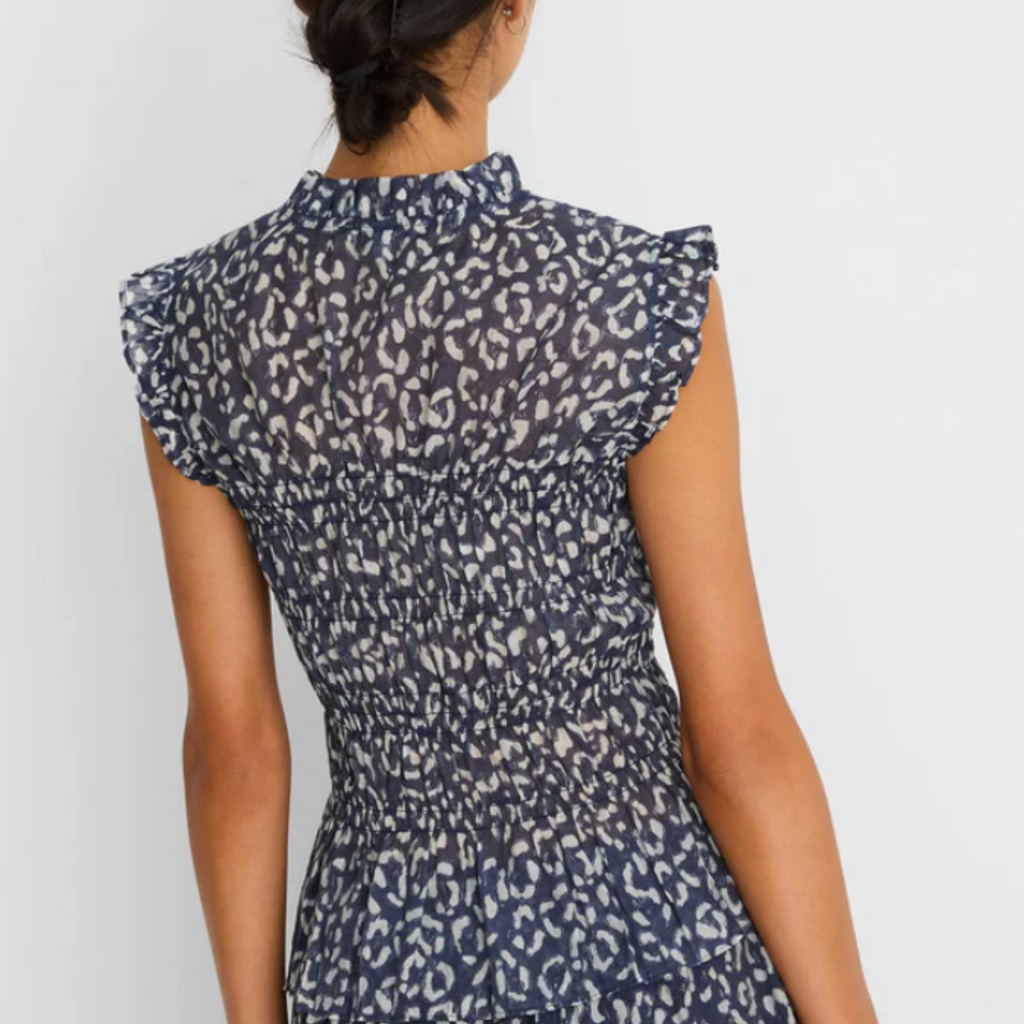NIC+ZOE Leopard Sketch Smocked Top