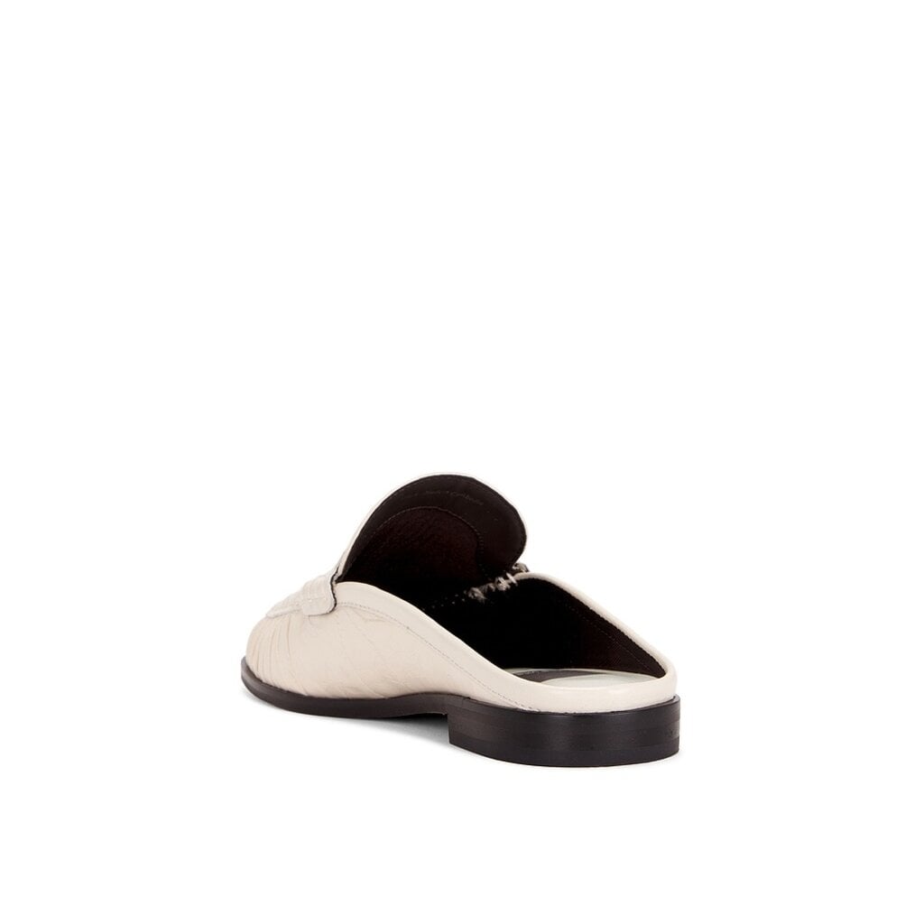 BETZY MULE LOAFER CREME AS SIZED