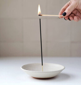 GRAVESCO POTTERY Incense Burner in Cream
