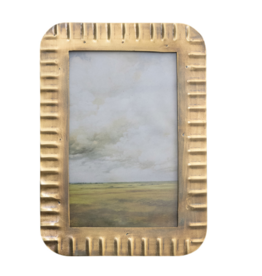 Metal Ribbed Photo Frame, Antique Brass Finish (Holds 4" x 6" Photo)