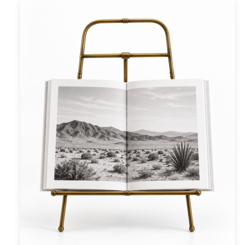 Metal Easel, Gold Finish