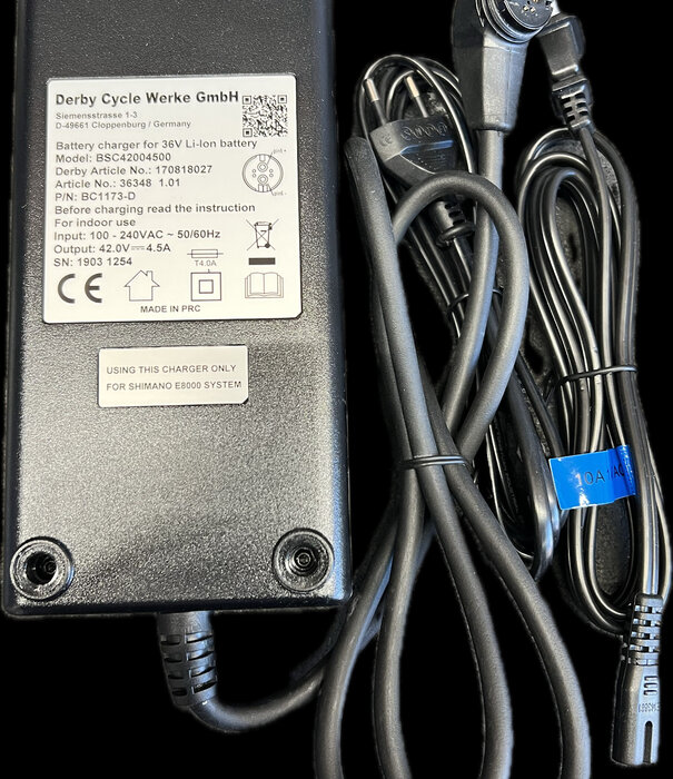 FOCUS - 36v 4.5A Battery charger 42v output Rosenberger plug
