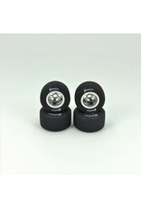 1RC Racing FR/RR Tires & Wheels, Silver Chrome, 1/18 EDM (4)