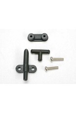 Traxxas Water pick-up / backing plate / tee-fitting