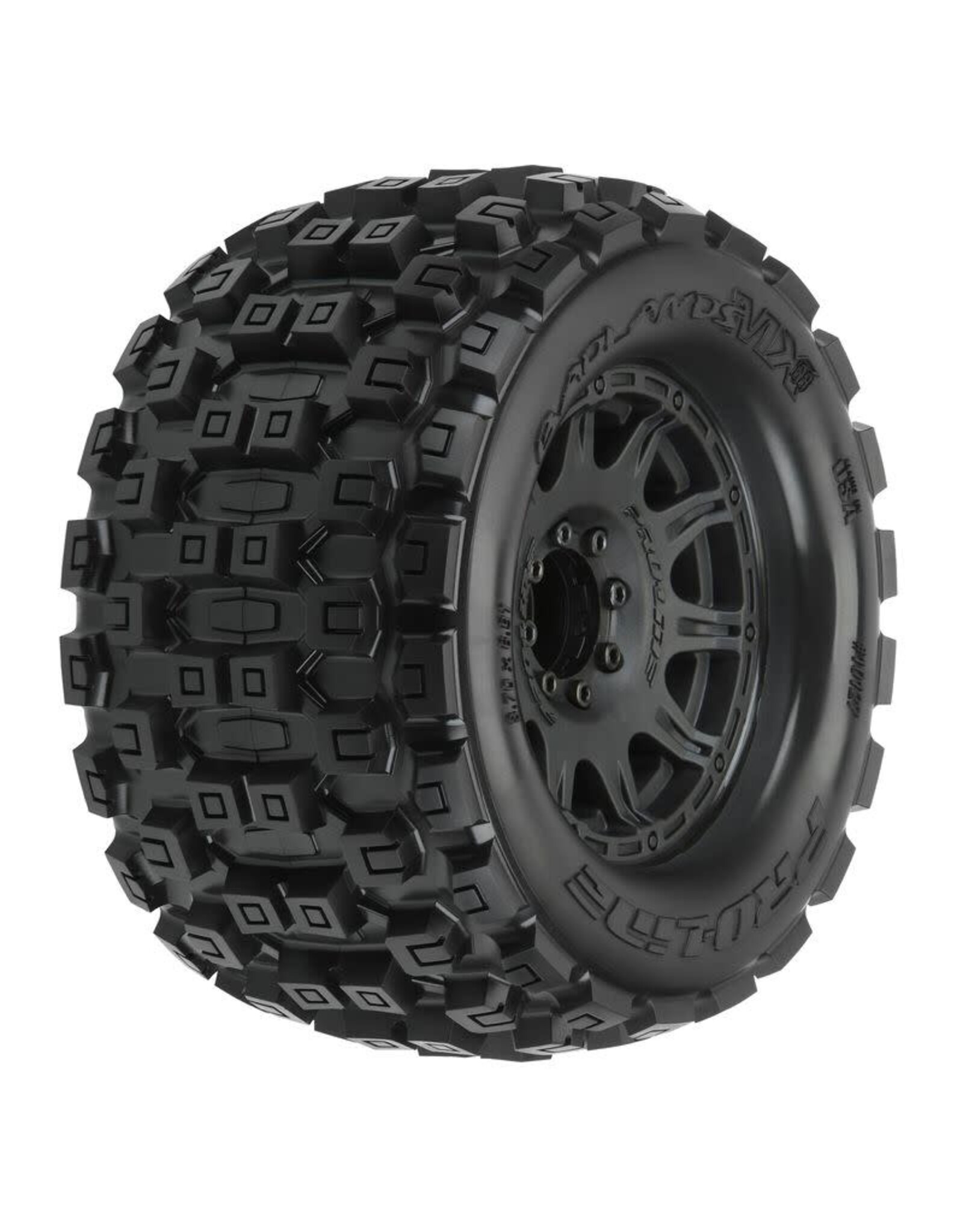 Pro-Line Badlands MX38 3.8" MTD Raid 8x32 17mm MT F/R