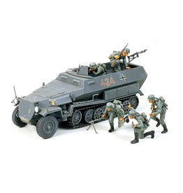 Tamiya 1/35 German Hanomag SdKfz Plastic Model