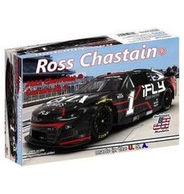 Salvinos JR 1/24 Ross Chastain 2022 Camaro Plastic Model Car Kit