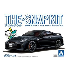 Aoshima 1/32 Nissan GT-R(Meteor Flake Black)