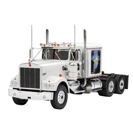 Revell 1/25 Kenworth W900 Tractor Cab