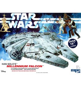 AMT 1/72 Star Wars: A New Hope Millennium Falcon