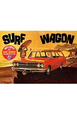 AMT 1/25 1965 Chevelle "Surf Wagon" Model Kit (Level 2)