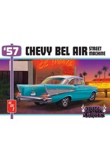 AMT 1/25 1957 Chevy Bel Air Street Machine Model Kit (Level 2)