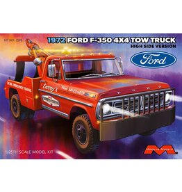 Moebius 1/25 1972 Ford F-350 Wrecker 4x4 High Side Model Kit
