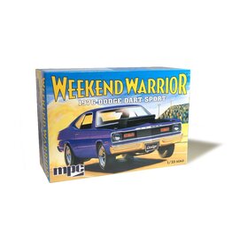 MPC 1/25 1976 Dodge Dart "Weekend Warrior" Model Kit (Level 2)