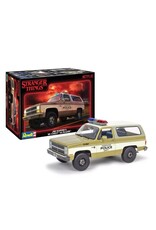 Revell Monogram 1/25 Jim Hopper's '85 K5 Chevy Blazer Stranger Things
