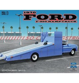 Moebius 1/25 1970 Ford F-350 Ramp Truck Model Kit