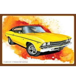 AMT 1/25 1969 Chevy Chevelle SS 396 Hardtop Model Kit (Level 2)