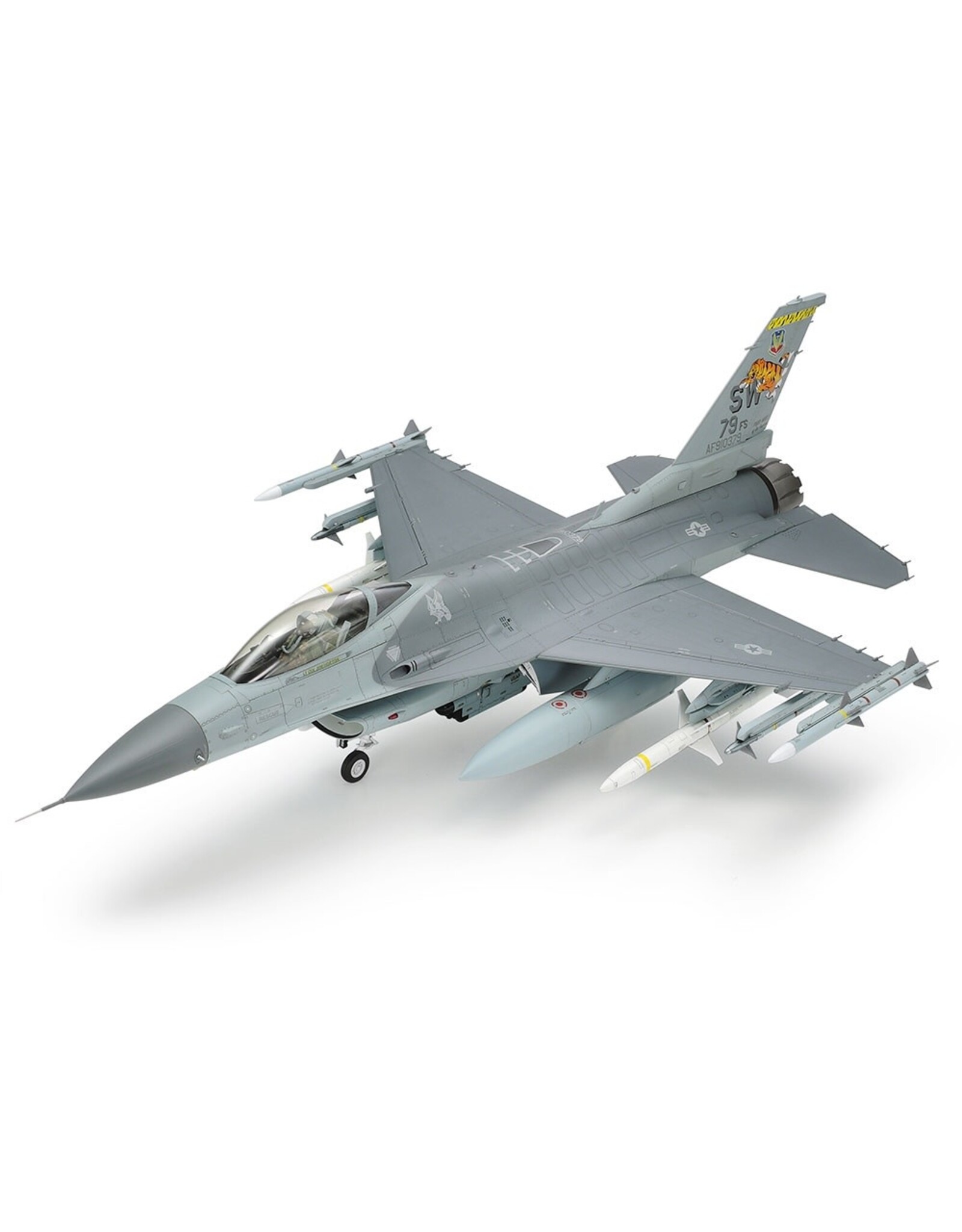 Tamiya 1/32 F-16CJ Fighting Falcon