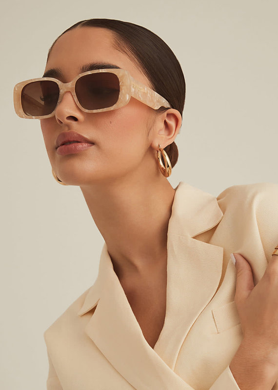 Banbe The Heatherton Sunglasses Pearl Tort Amber Fade