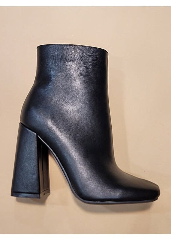 Karlyn Faux Leather Bootie