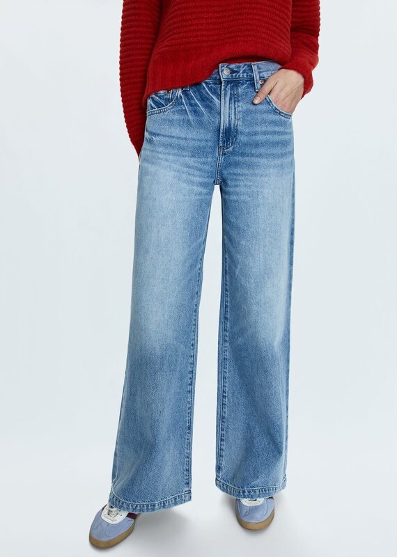 Jadyn Low Slung Palazzo Jeans