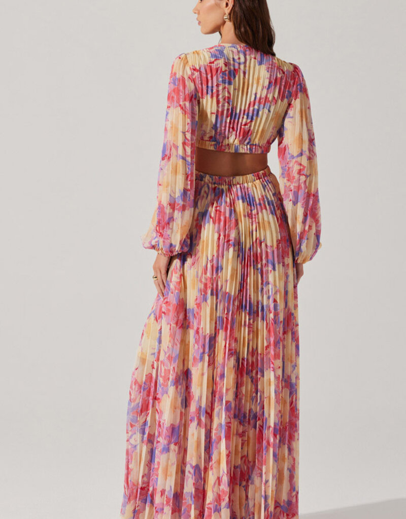 ASTR Revery Pleated Maxi Dress
