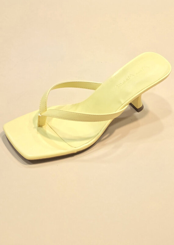 Thong Strap Kitten Heel