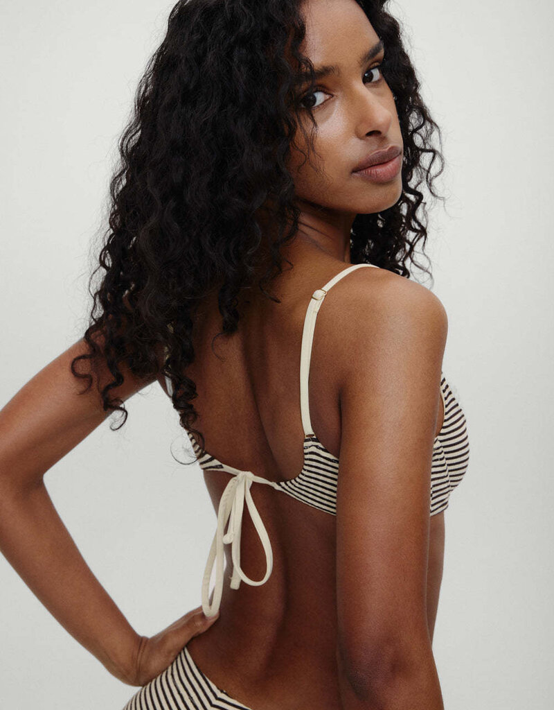 Frankies Bikinis X Bella Hadid Jolene Underwire Bikini Top