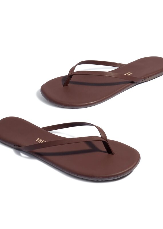 Foundations Matte Flip Flop