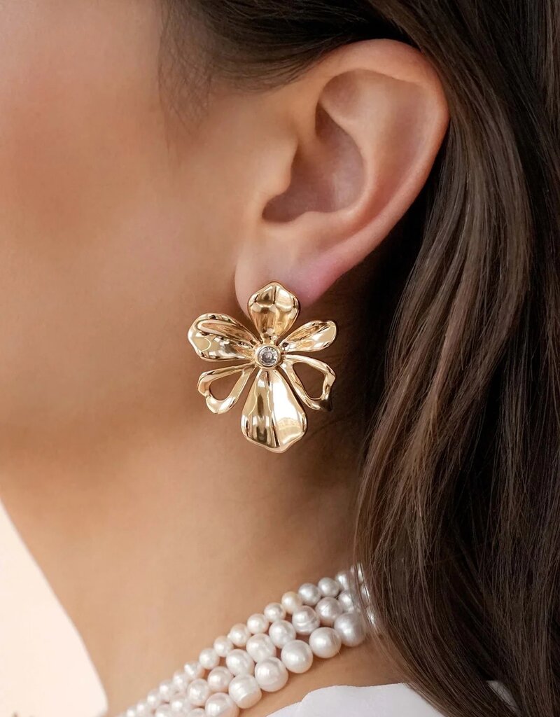 Petals Stud Earrings G