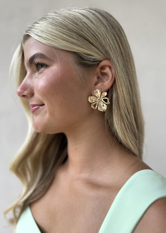 Petals Stud Earrings G