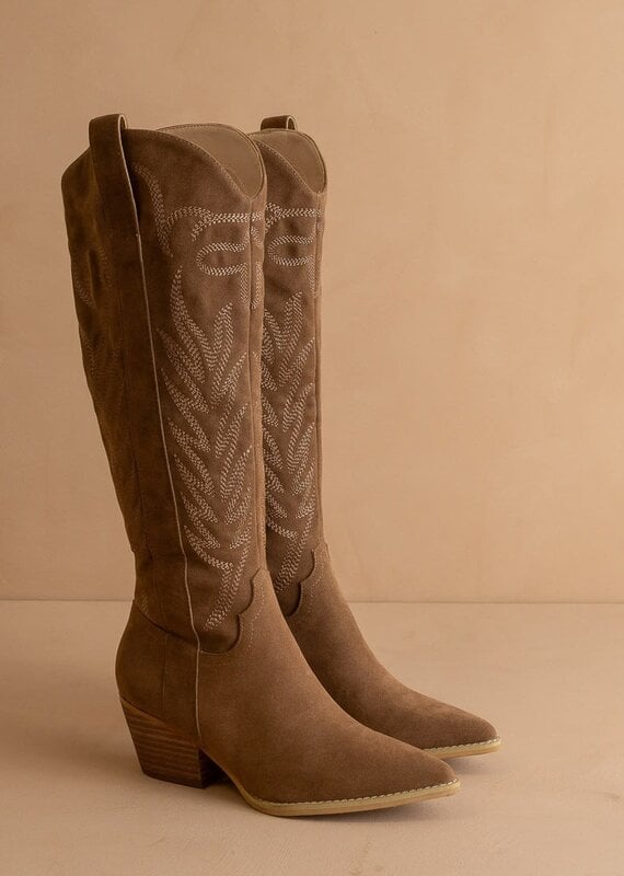 Stapleton Tall Western Embroidered Cowboy Boot