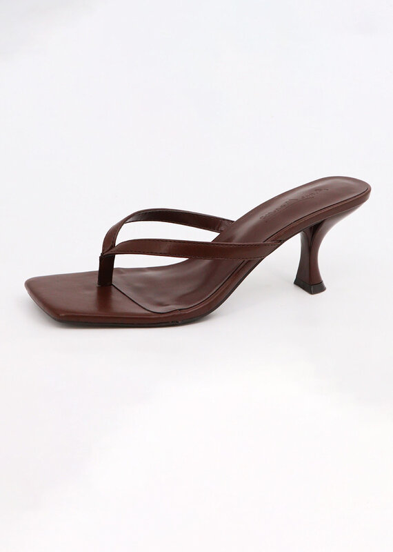 Thong Strap Kitten Heel
