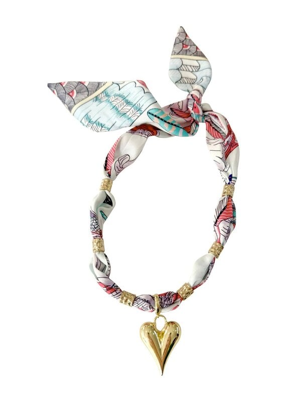 Palm Scarf Necklace