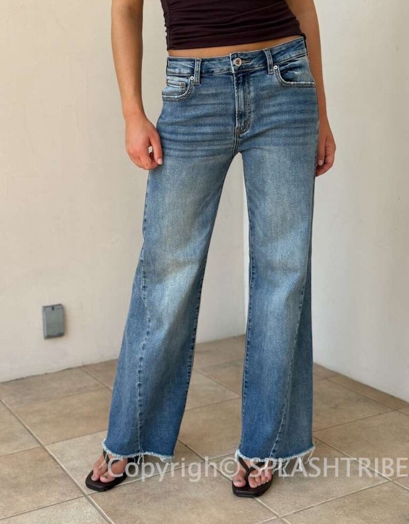 Lilah Low Rise Wide Leg Baggy Jeans