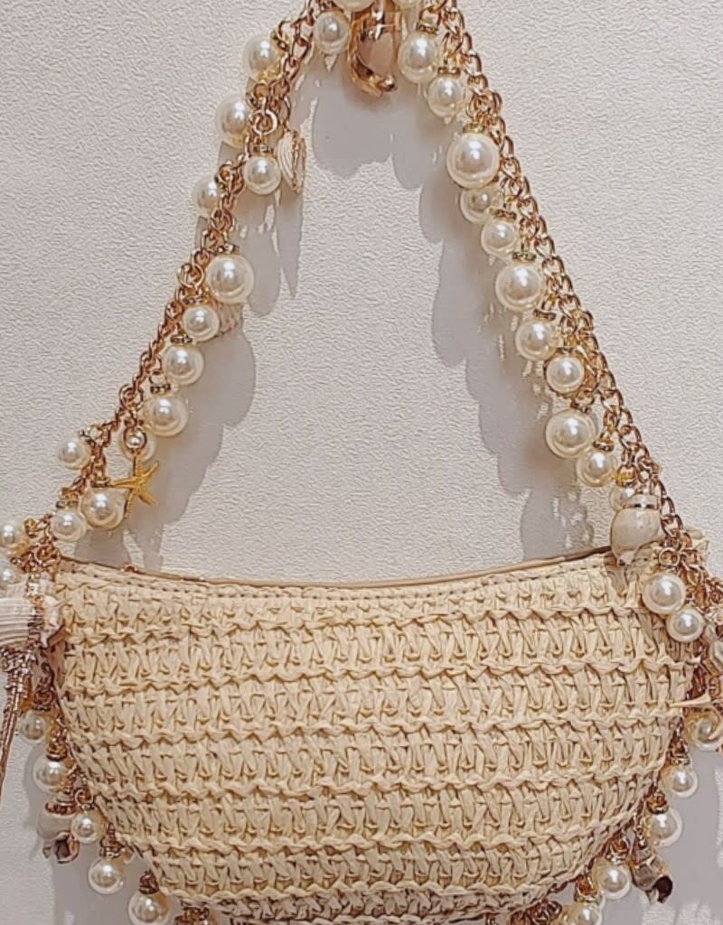 Pearl Conch Shell Woven Tote Bag White