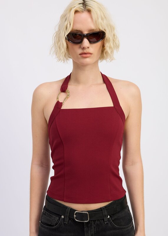 Metal Link Detail Halter Top