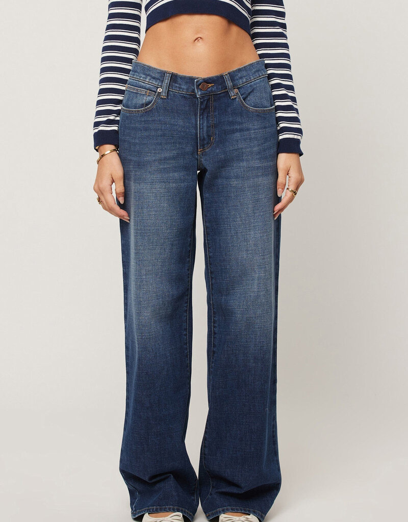 Abrand Jeans 99 Low Rise Wide Leg Paige Jeans