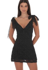 Lucy In The Sky Textured Floral V Neck Mini Dress